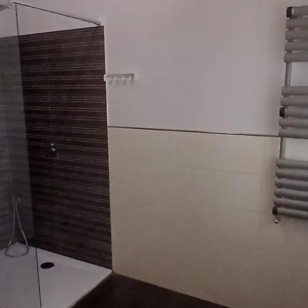 Holiday home Damablu *